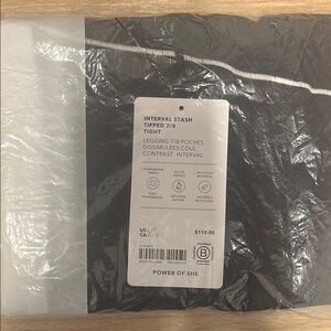 Interval Black and White 7/8 Leggings